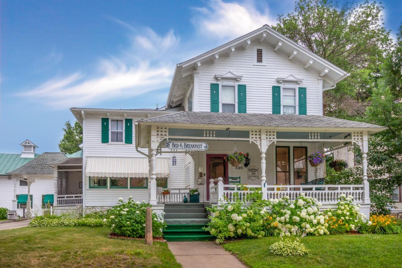 Carriage House Bed & Breakfast Winona Exterior foto