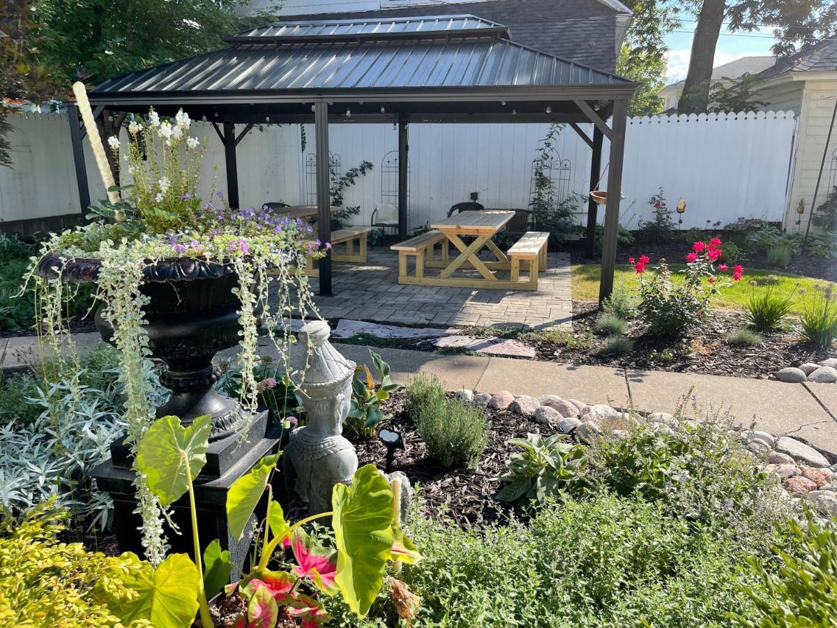 Carriage House Bed & Breakfast Winona Exterior foto