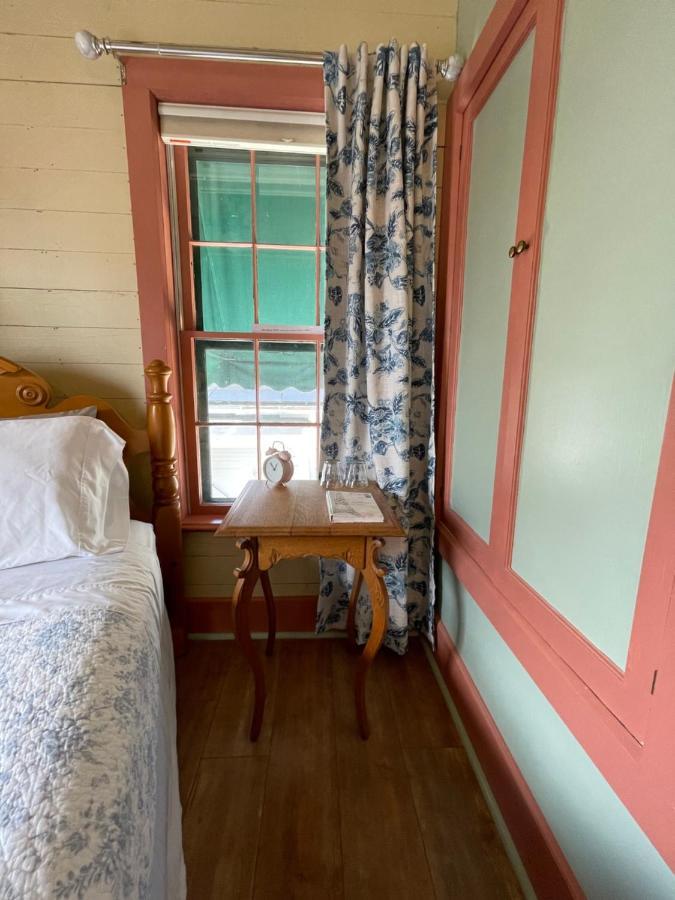 Carriage House Bed & Breakfast Winona Exterior foto