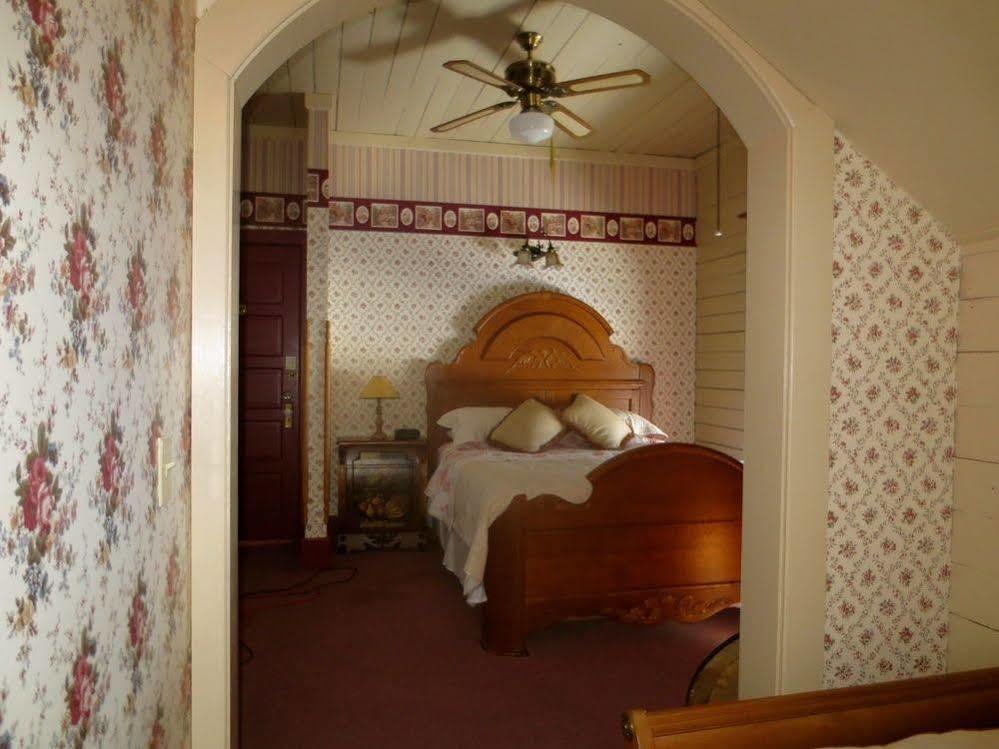 Carriage House Bed & Breakfast Winona Exterior foto